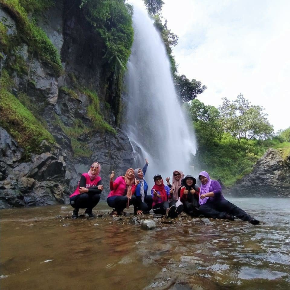 trekking curug bidadri (1)