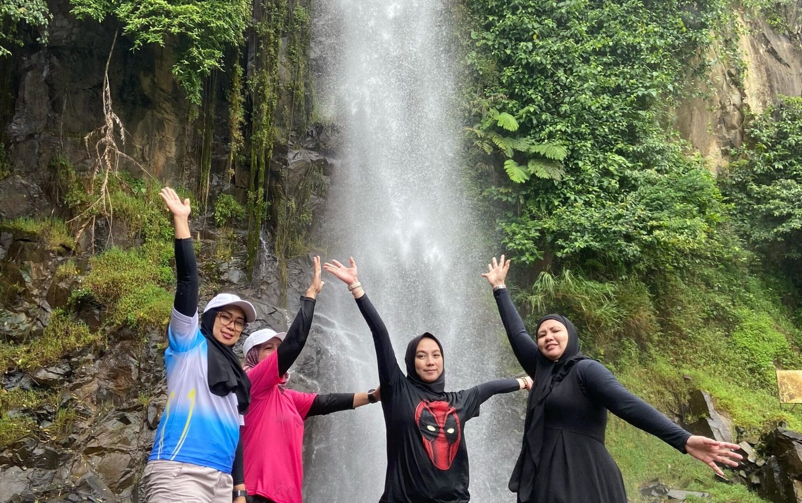 Paket C – Curug Bidadari